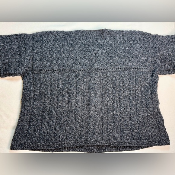 Celtic Clothing 100% Merino Wool Cable Knit Cardigan Made in Ireland Womens M - Picture 9 of 11